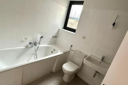 Wunderschöne, frisch renovierte Souterrain-Wohnung in Top-Lage 2 zimmer