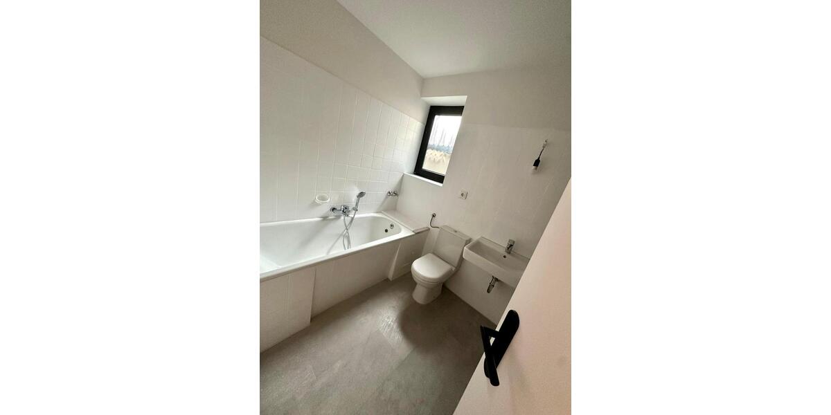 Wunderschöne, frisch renovierte Souterrain-Wohnung in Top-Lage 2 zimmer