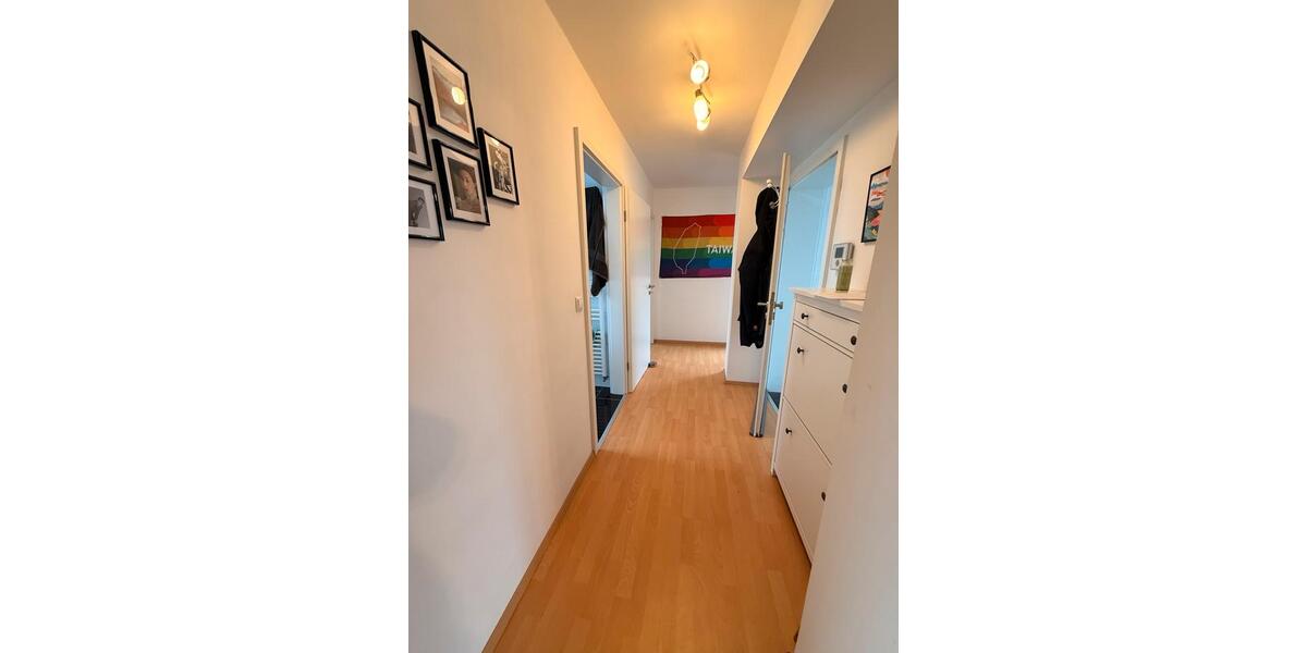 Dachgeschoßwohnung Duisburg Duisburg-Mitte - 3.5 Zimmer, 65 m&sup2;, 130.000&euro; | Angebot:25908168