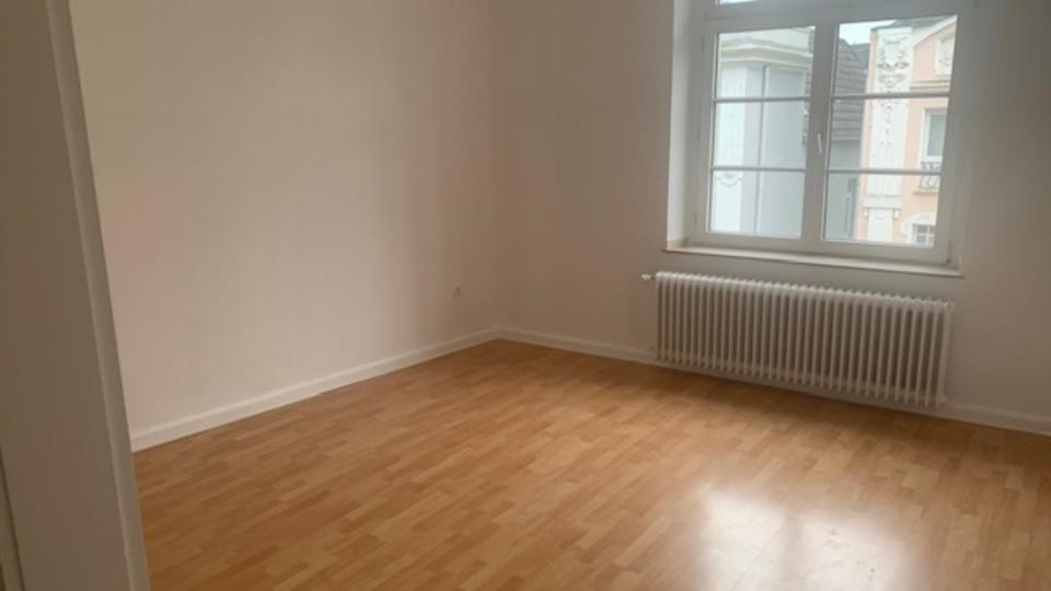 Lichtdurchflutete Wohnung mit 110m² im Herzen von Moers 4 zimmer