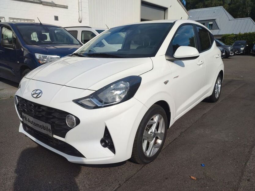 i10
