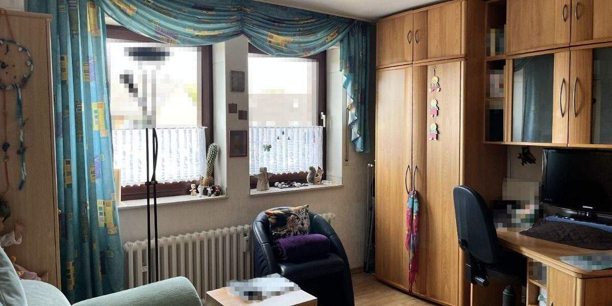 Etagenwohnung Duisburg Bergheim - 3 Zimmer, 81 m&sup2;, 175.000&euro; | Angebot:25746767