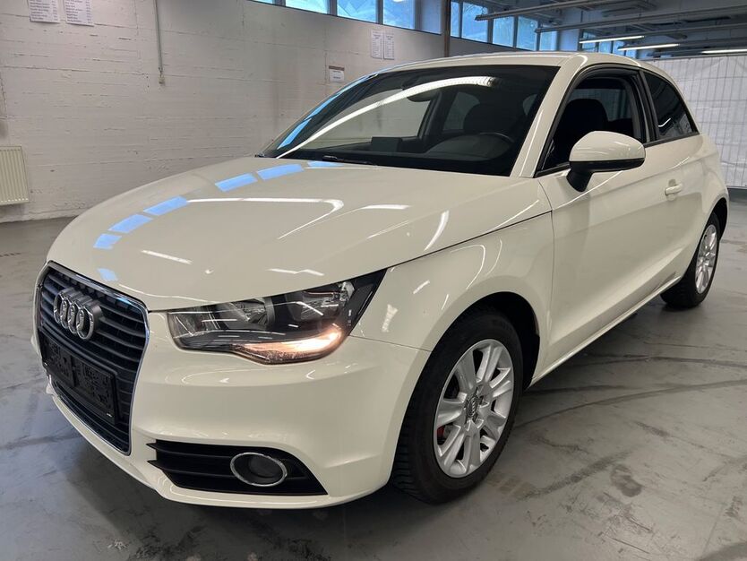 Audi A1 124.890 km 8.490 € Düsseldorf 40231