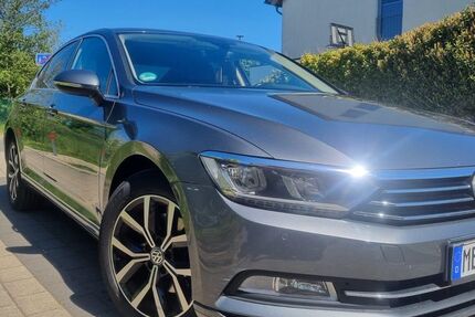 VW Passat 243.097 km 10.498 &euro; Velbert 42551