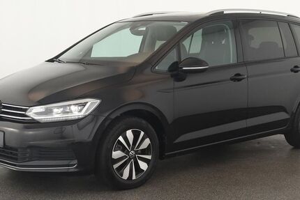 VW Touran 19.700 km 33.284 € Düsseldorf 40233