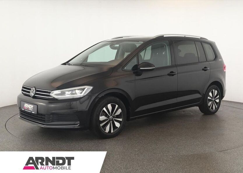 VW Touran 19.700 km 33.284 € Düsseldorf 40233