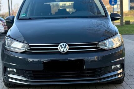 VW Touran 122.041 km 15.000 &euro; Herten 45699