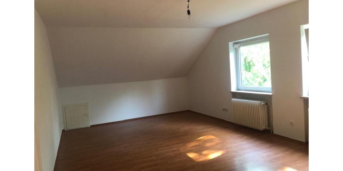 Schöne 2,5-Zimmer-DG-Wohnung in Witten Sonnenschein zimmer