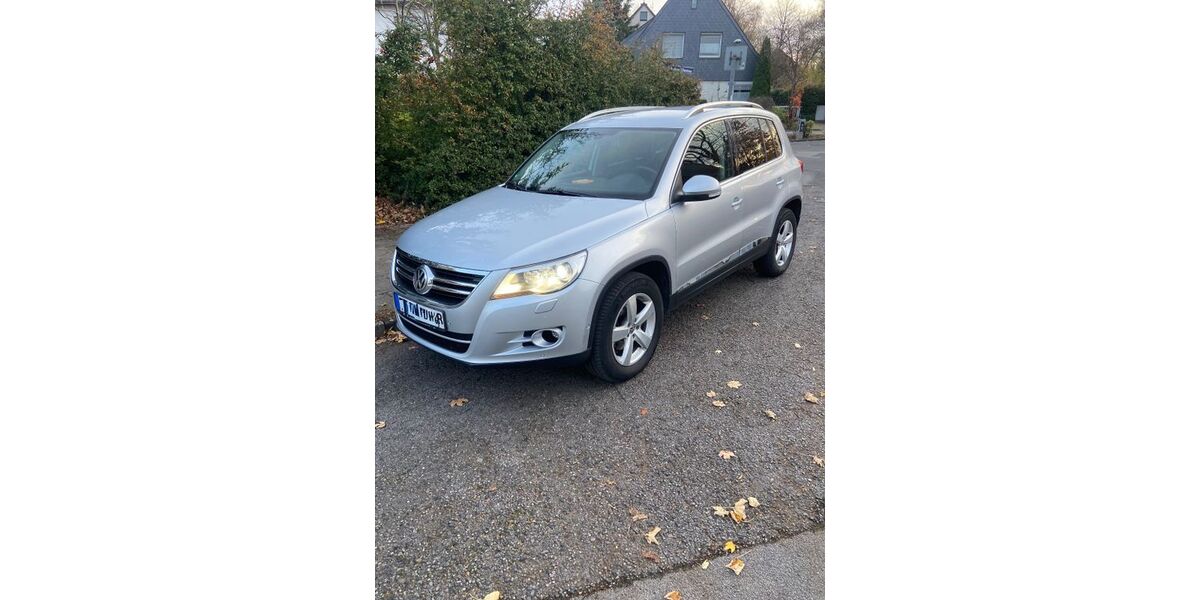 VW Tiguan 182.000 km 8.800 &euro; Essen 45329