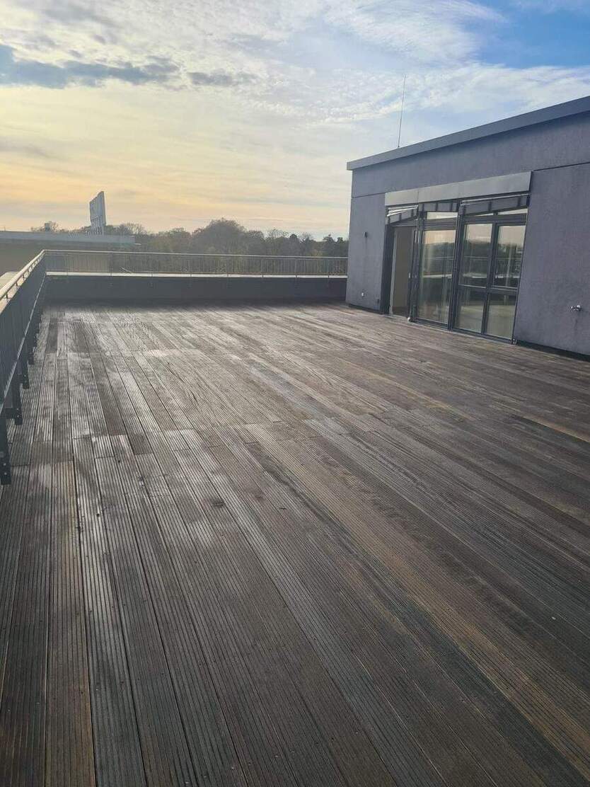 3 Nettokaltmieten frei bei Anmietung, Penthousewohnung mit 180 m² Dachterrasse in Moers zu vermieten 3 zimmer