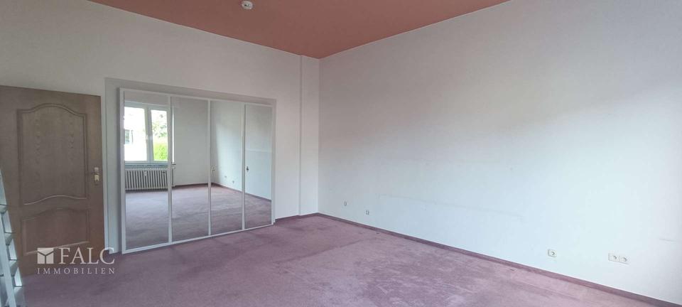 Nostalgie trifft Charme: 3,5-Zimmer-Wohnung auf 125 m² mit Terrasse 3 zimmer