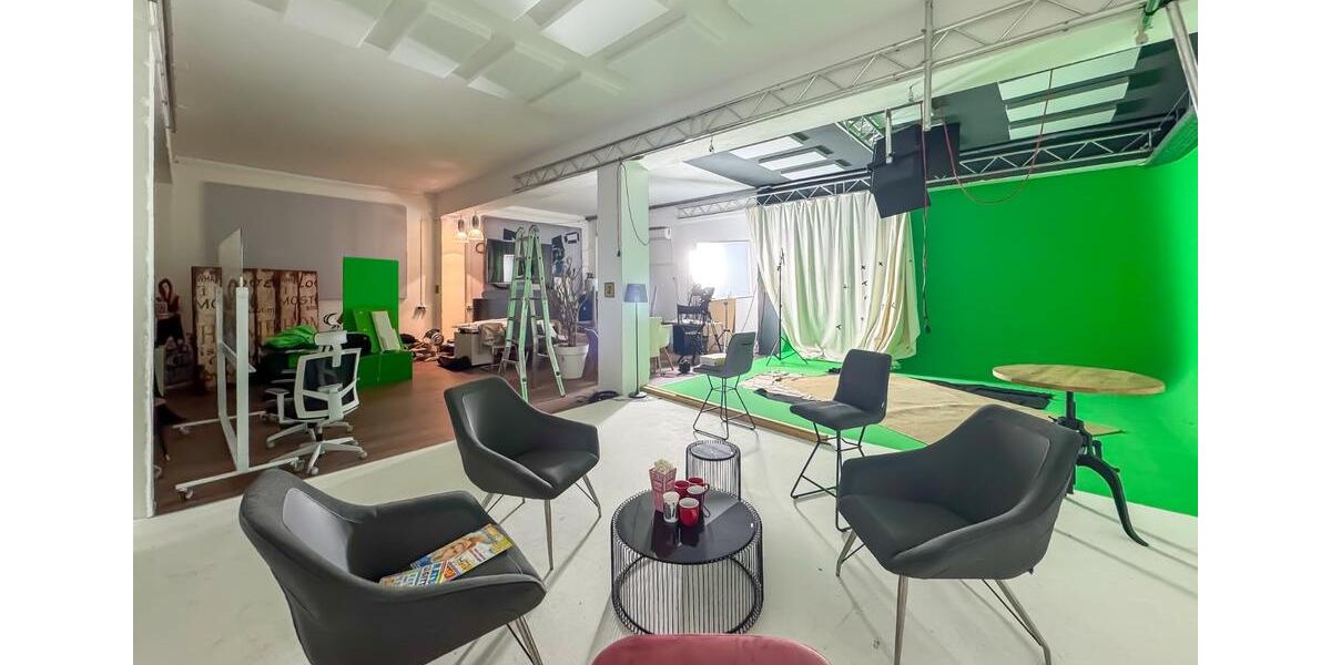 BÜRO MIT STUDIO IM INDUSTRIAL LOOK – 320 m² – 6,38 € pro m² – 3 BÜROS – KÜCHE – LASTENAUFZUG – KLIMA – BARRIEREFREI – TOP AUFGETEILT! zimmer