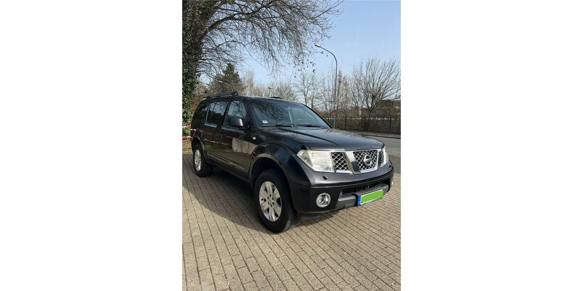 Nissan Pathfinder 292.000 km 3.999 &euro; Wuppertal 42289