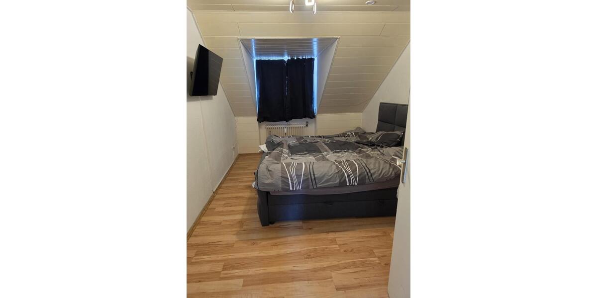 Dachgeschoßwohnung Essen Stadtbezirk IV - 3 Zimmer, 51 m&sup2;, 82.000&euro; | Angebot:26877408