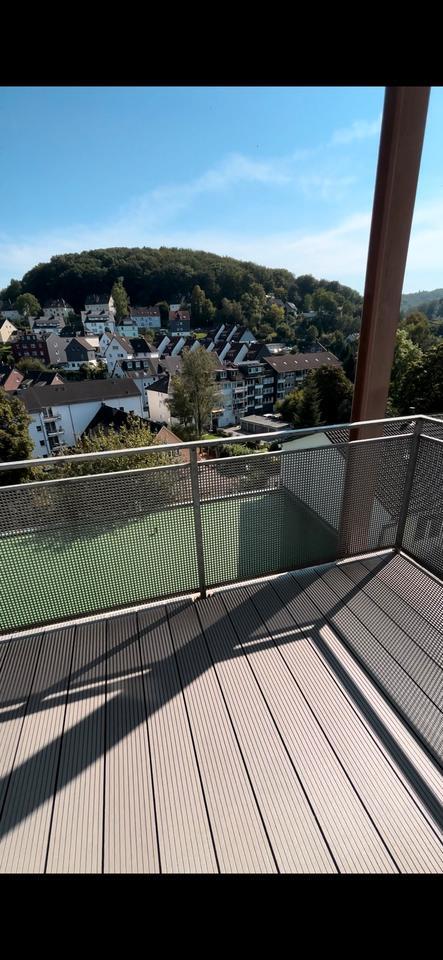 Helle 105 m² Eigentumswohnung mit Süd Balkon