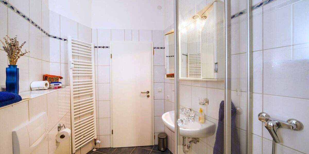 Großzügige Wohnung über 3 Etagen in Bochum LindenDahlhausen 8 zimmer