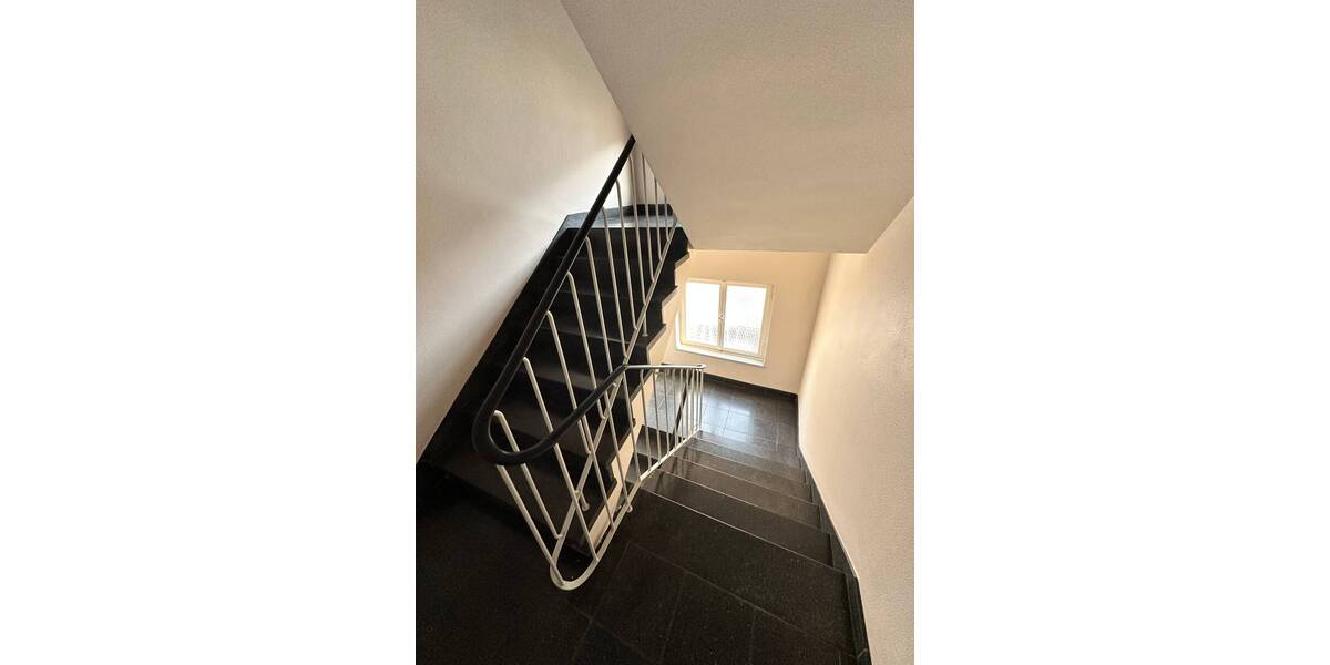 Etagenwohnung Essen Südviertel - 2 Zimmer, 44 m&sup2;, 420&euro; | Angebot:23943546