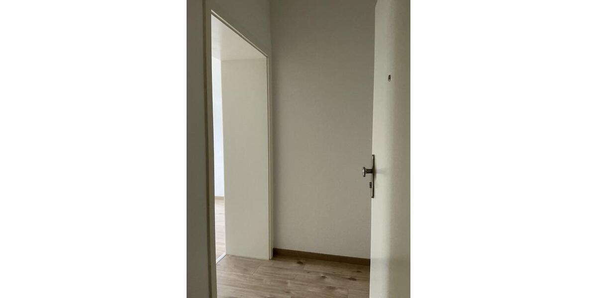 Etagenwohnung Essen Stadtkern - 1.5 Zimmer, 42 m&sup2;, 379&euro; | Angebot:26356317