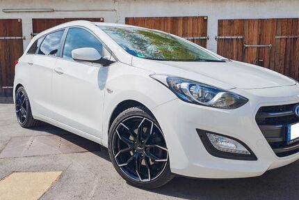 Hyundai i30 169.000 km 7.250 &euro; Essen 45147