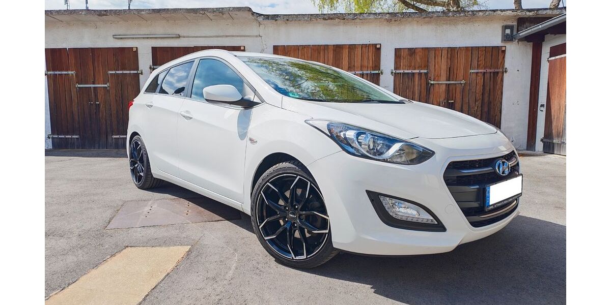 Hyundai i30 169.000 km 7.250 &euro; Essen 45147