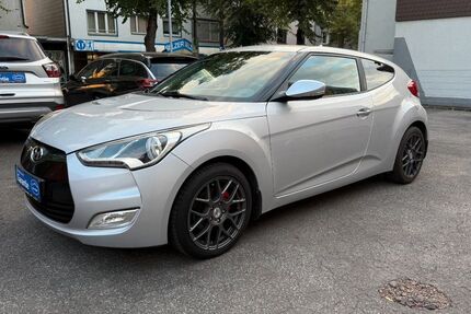 Hyundai Veloster 124.000 km 7.499 &euro; Marl 45770