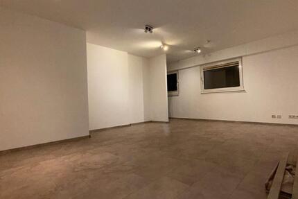 Wohnung Essen Stadtbezirk IX - 1.5 Zimmer, 33 m&sup2;, 500&euro; | Angebot:26446370