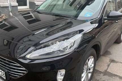 Ford Kuga 198.000 km 10.990 &euro; Herne 44649