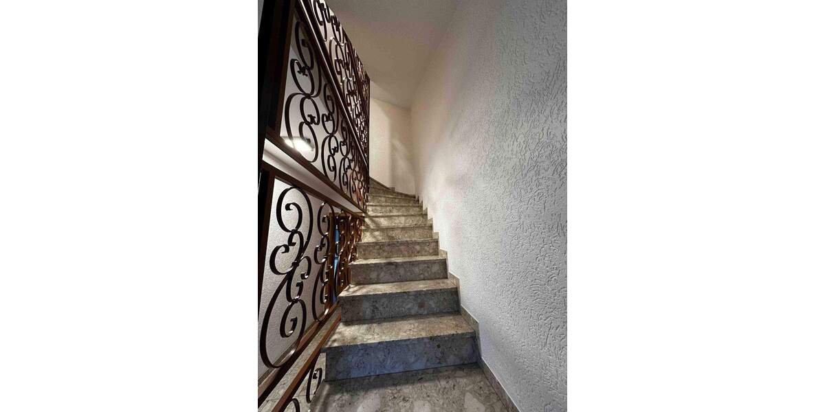 Mehrgenerationenhaus 3-Familenhaus (Mischgebiet, Gewerbe möglich) 9 zimmer