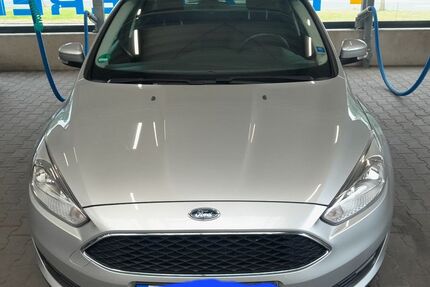 Ford Focus 75.000 km 8.950 &euro; Dorsten 46284