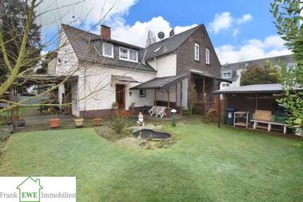 Haus zum Kaufen in Düsseldorf Hassels 535.000 € 138 m²