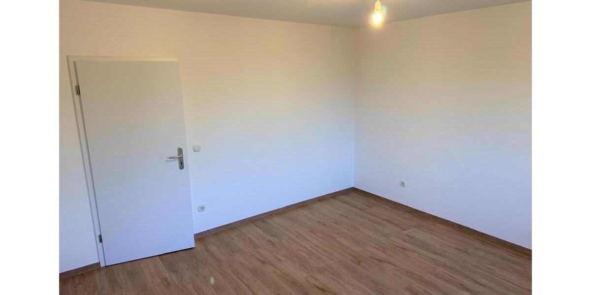 Etagenwohnung Velbert Velbert-Mitte - 2 Zimmer, 61 m&sup2;, 515&euro; | Angebot:25844821