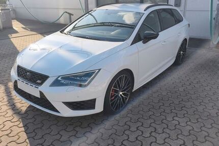 Seat Leon 117.000 km 17.500 &euro; Hattingen 45527