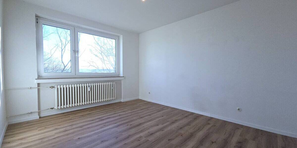 Etagenwohnung Bochum Querenburg - 3 Zimmer, 83 m&sup2;, 700&euro; | Angebot:26778888