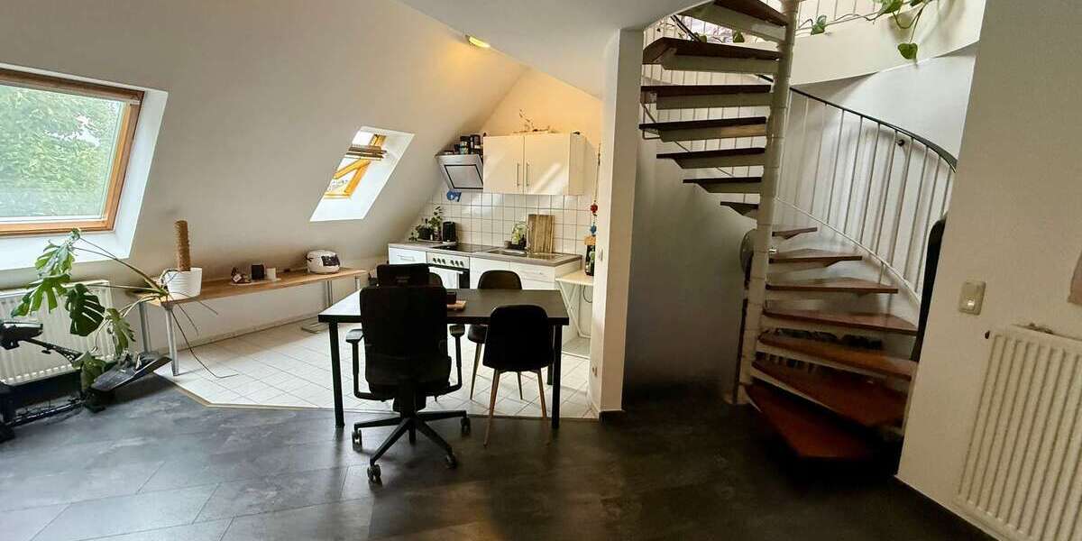 Etagenwohnung Mülheim an der Ruhr Eppinghofen - 2 Zimmer, 78 m&sup2;, 585&euro; | Angebot:27490478