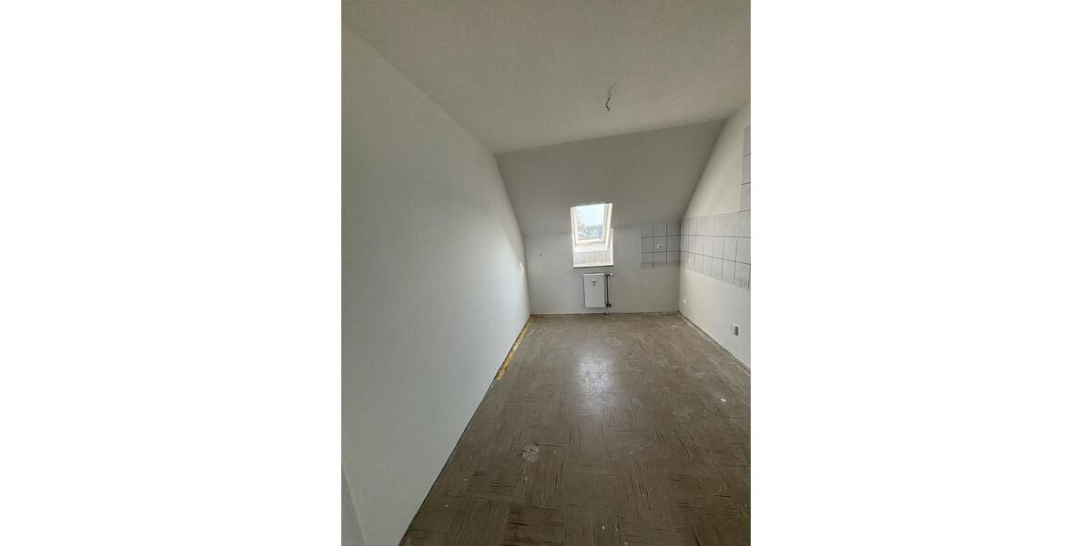 Dachgeschoßwohnung Recklinghausen Berghausen - 2.5 Zimmer, 66 m&sup2;, 481&euro; | Angebot:25657183