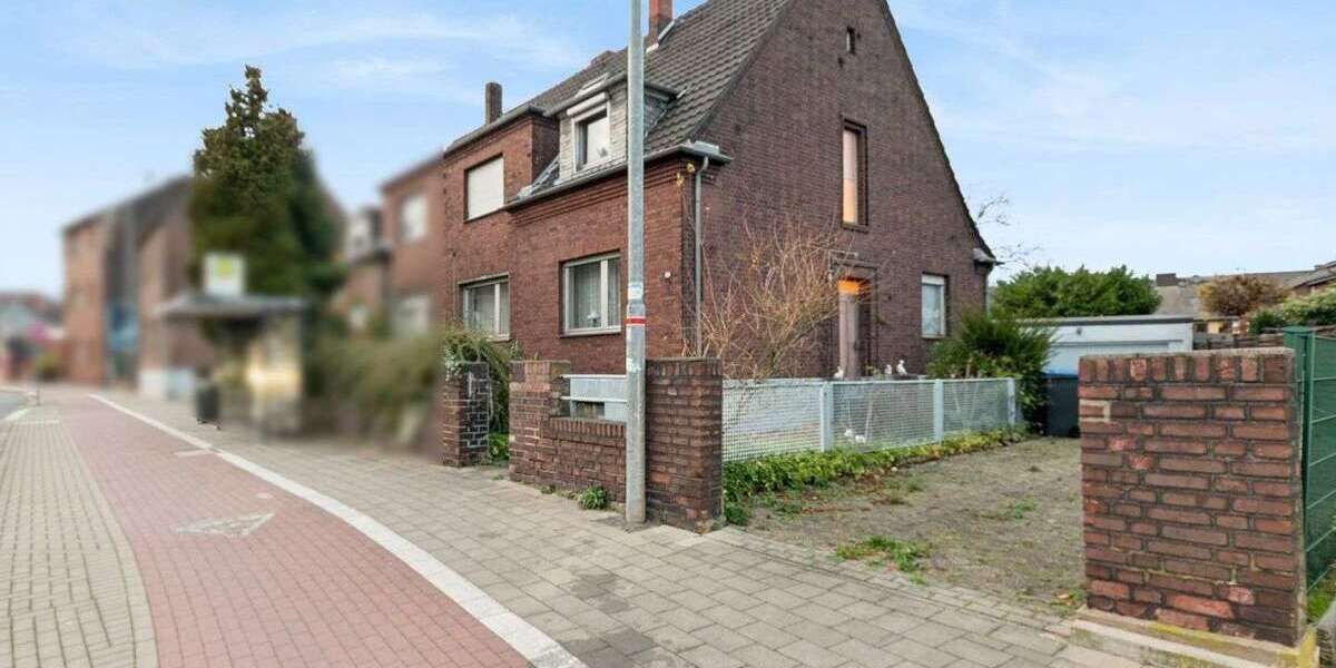 Haus zum Kaufen in Moers 274.900 € 124 m² 7 zimmer