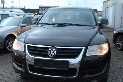 VW Touareg 345.000 km 3.990 € Düsseldorf 40599