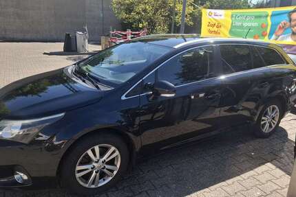 Toyota Avensis 287.350 km 6.500 &euro; Essen 45279