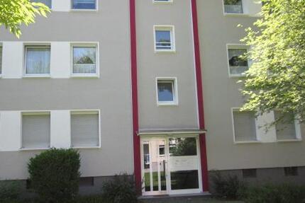 Wohnung Gelsenkirchen Ückendorf - 3 Zimmer, 67 m&sup2;, 568&euro; | Angebot:25469450