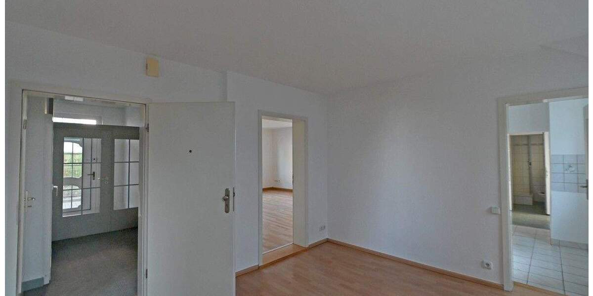 Mitten im Dorf! 4-R.-ETW mit Terrasse, Gärtchen & Stellplätzen in Heisingen 4 zimmer