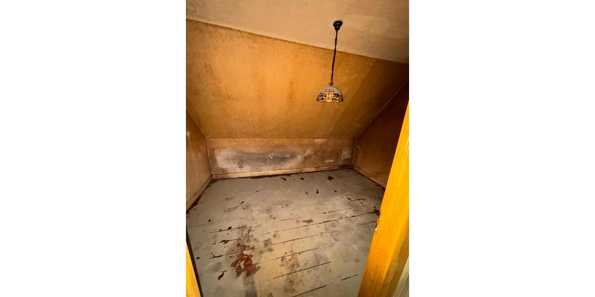 Handwerker aufgepasst - Doppelhaushäfte in Resse zu verkaufen 3.5 zimmer