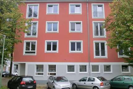 Wohnung Gelsenkirchen Ückendorf - 2.5 Zimmer, 56 m&sup2;, 440&euro; | Angebot:25355004