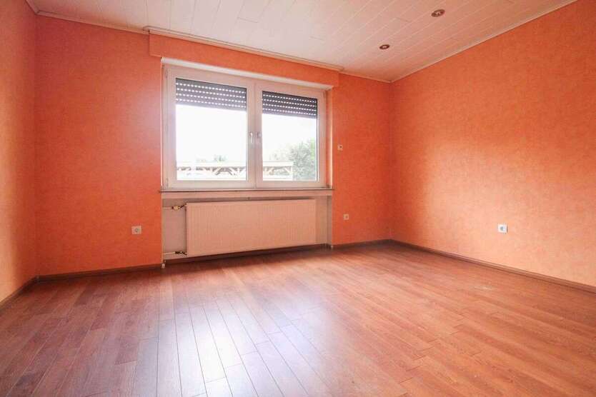 Wohnung zum Kaufen in Gladbeck 125.000 € 80.61 m² 3 zimmer