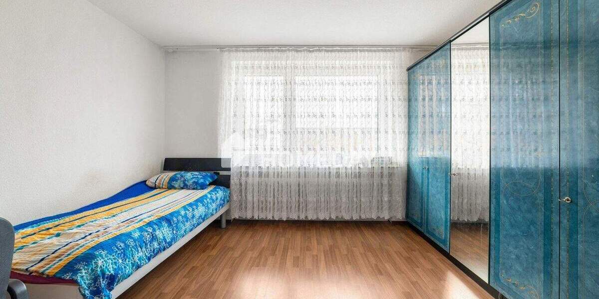 Ideal geschnittene 4-Zimmer-Wohnung mit Balkon in gepflegtem Mehrfamilienhaus 4 zimmer