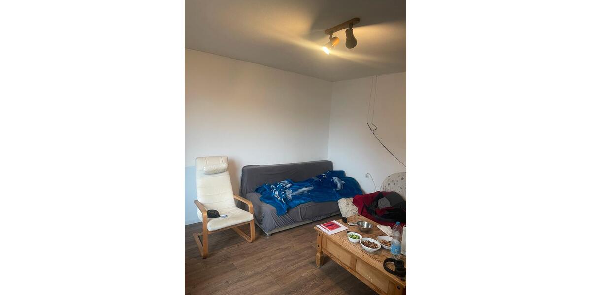 Etagenwohnung Ratingen Tiefenbroich - 1 Zimmer, 30 m&sup2;, 595&euro; | Angebot:25143730