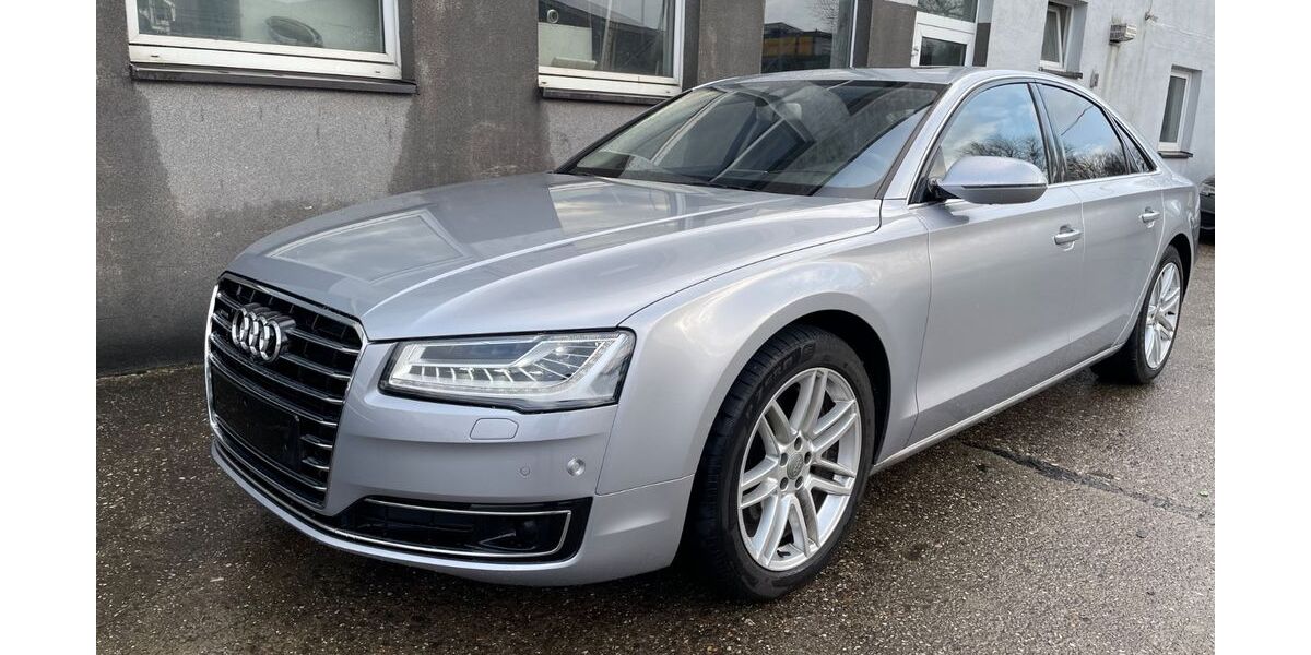 Audi A8 125.000 km 25.900 &euro; Essen 45309