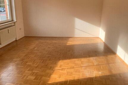 Wohnung Bottrop Feldhausen - 2.5 Zimmer, 57 m&sup2;, 339&euro; | Angebot:25843080