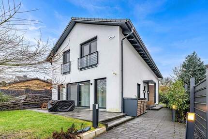 Haus Bochum Weitmar - 5 Zimmer, 183 m&sup2;, 1.049.000&euro; | Angebot:25336481