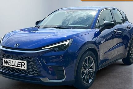 Lexus LBX