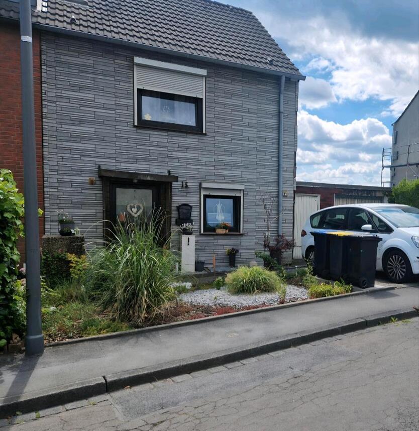Reiheneckhaus in einer Sackgasse in Dortmund Kirchlinde